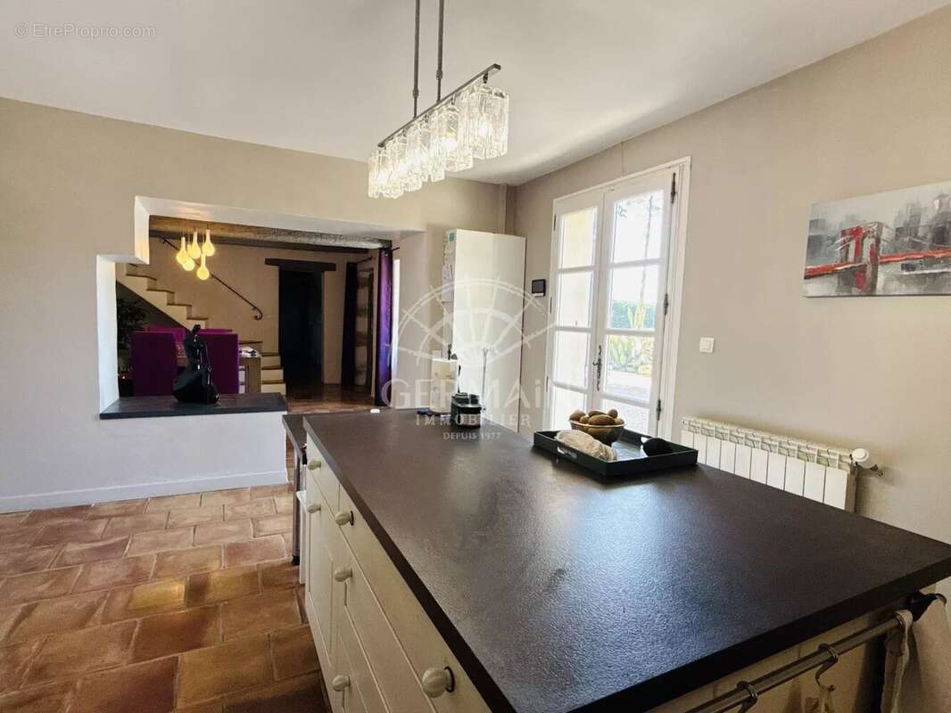 Maison à CAUMONT-SUR-DURANCE