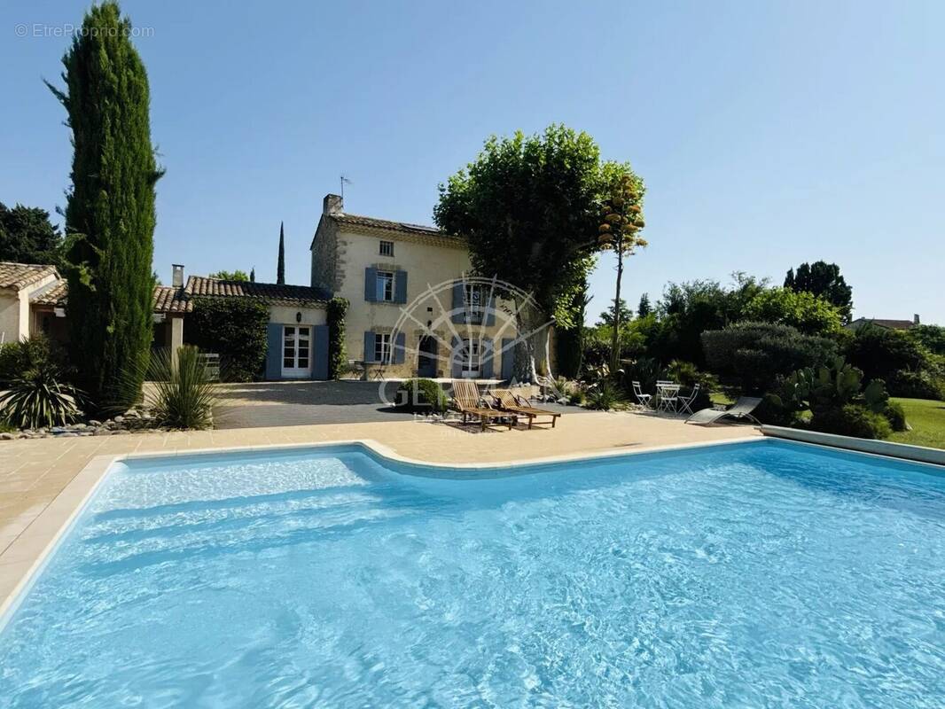 Maison à CAUMONT-SUR-DURANCE