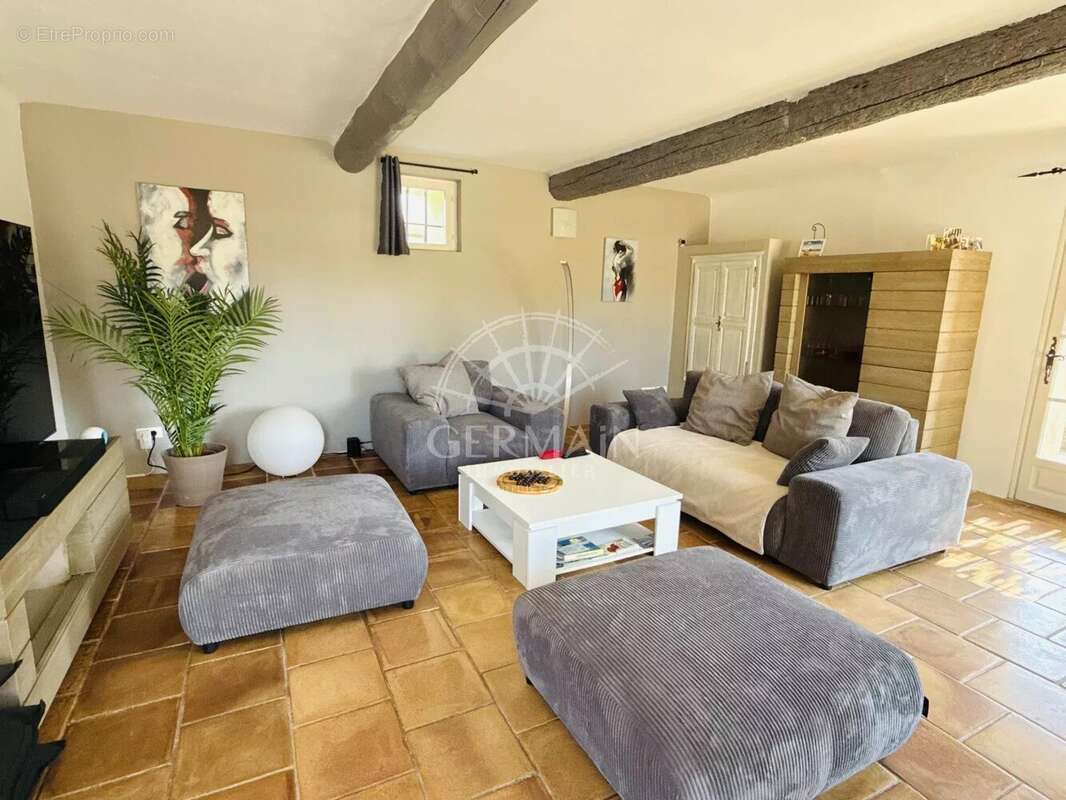 Maison à CAUMONT-SUR-DURANCE