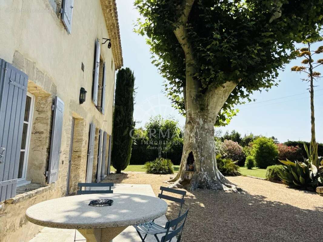 Maison à CAUMONT-SUR-DURANCE