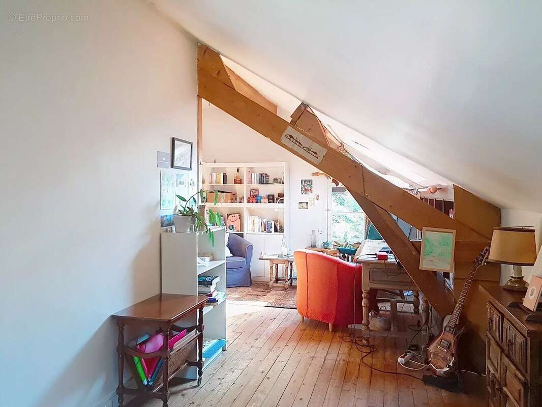 Maison à LE PERREUX-SUR-MARNE