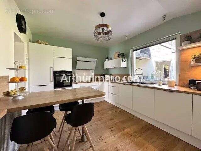 Maison à MONTIVILLIERS