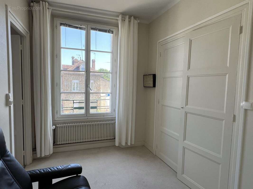 dressing - Appartement à LA LANDE-DE-LOUGE