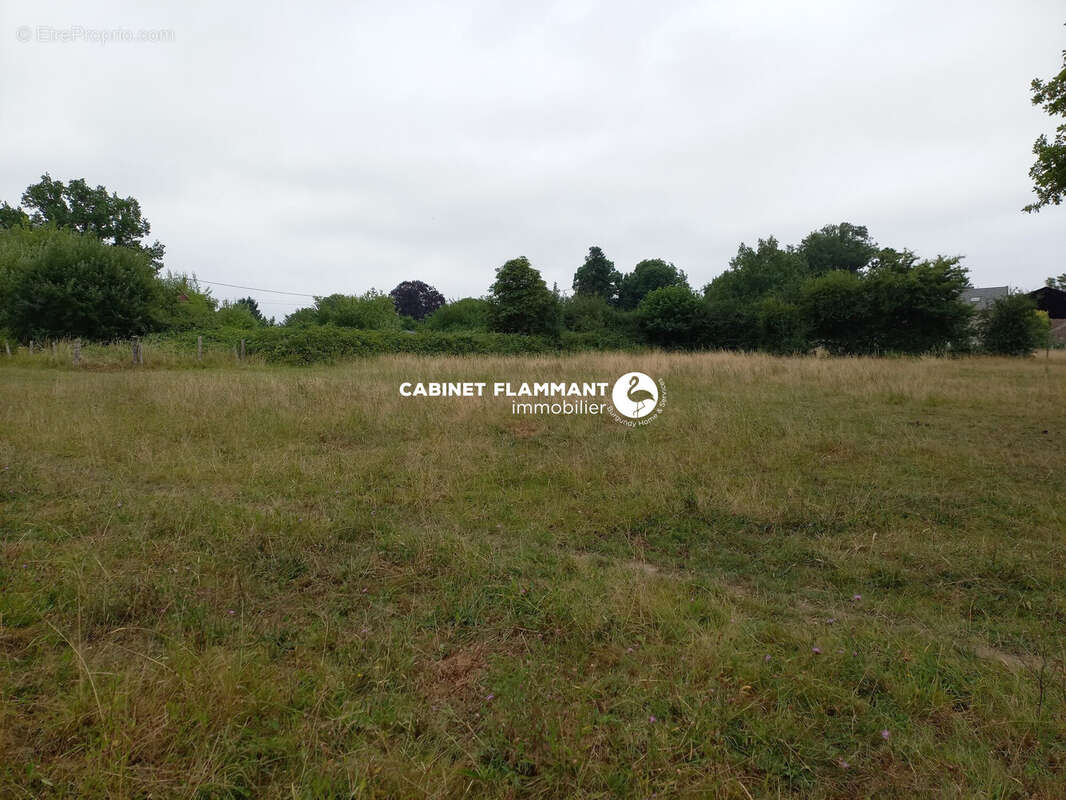 Terrain à SEMUR-EN-AUXOIS
