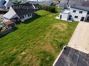 Terrain à MERLEVENEZ