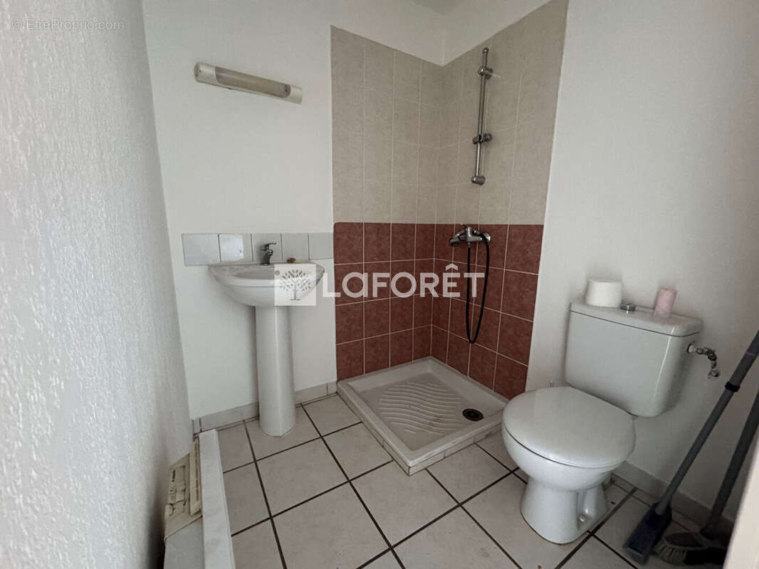 Maison à PEZILLA-LA-RIVIERE