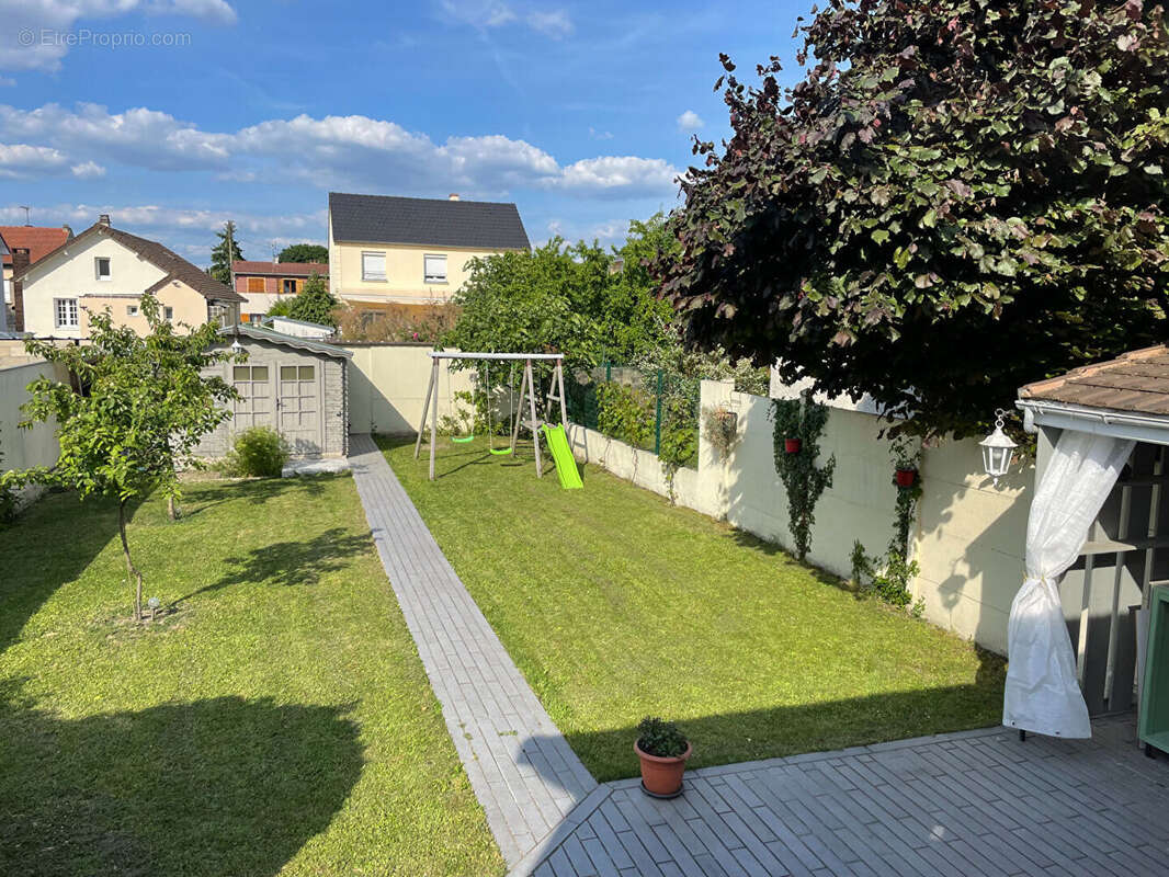 Maison à AULNAY-SOUS-BOIS
