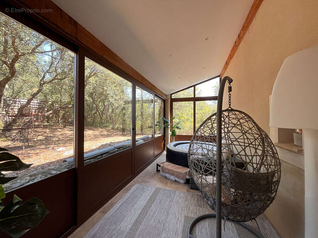 Maison à CABRIERES-D&#039;AVIGNON