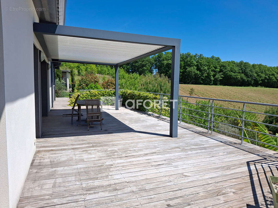 Maison à MONCLAR-DE-QUERCY