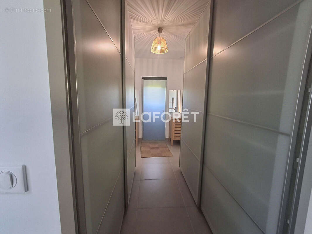 Maison à MONCLAR-DE-QUERCY