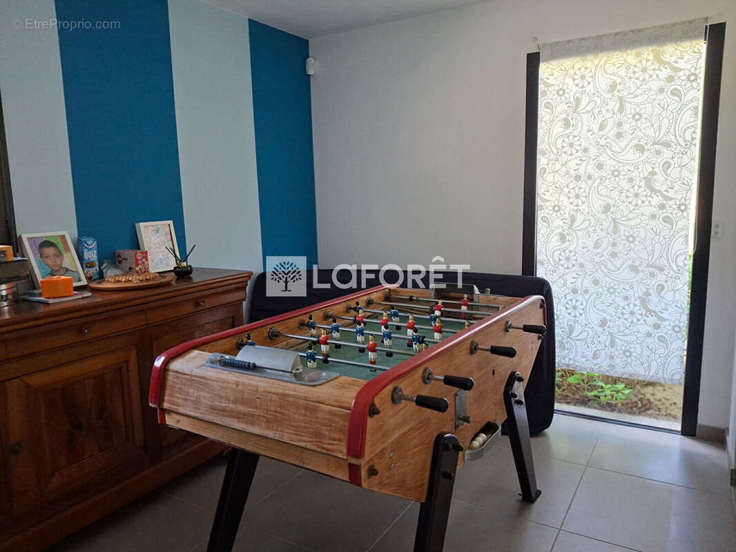 Maison à MONCLAR-DE-QUERCY