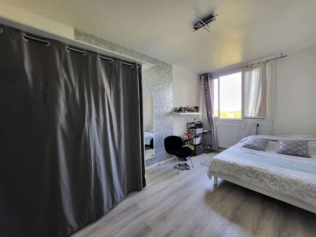 Appartement à PONTOISE