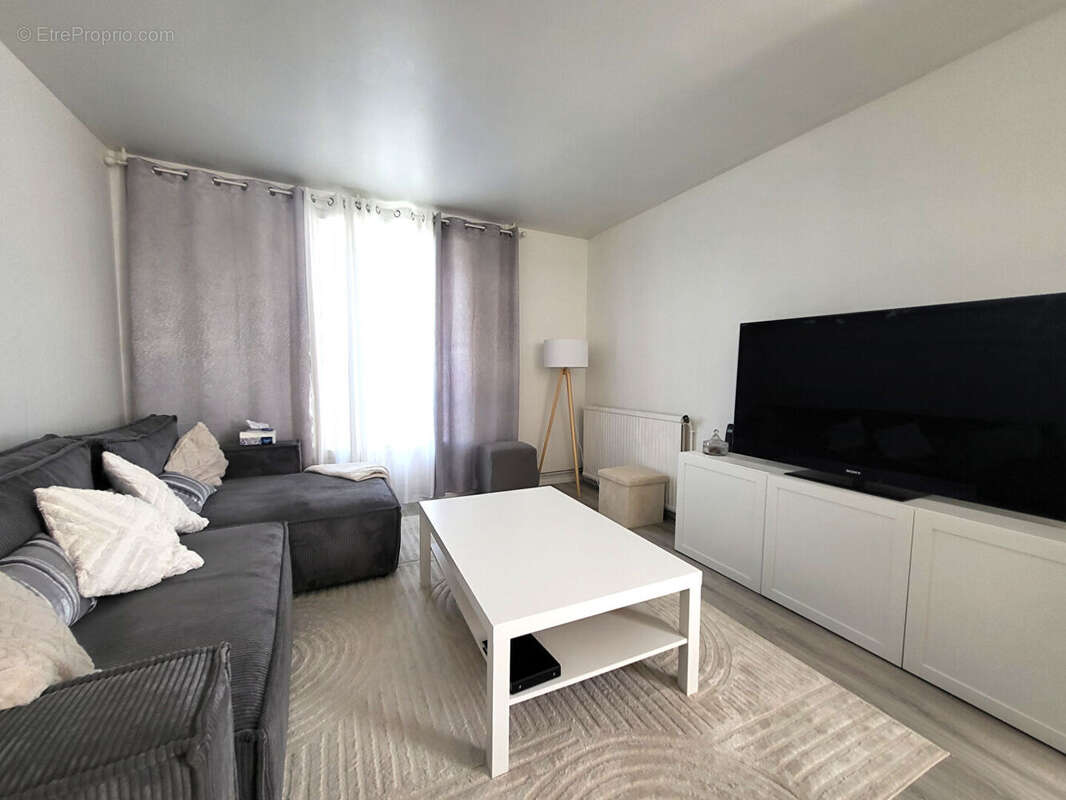 Appartement à PONTOISE