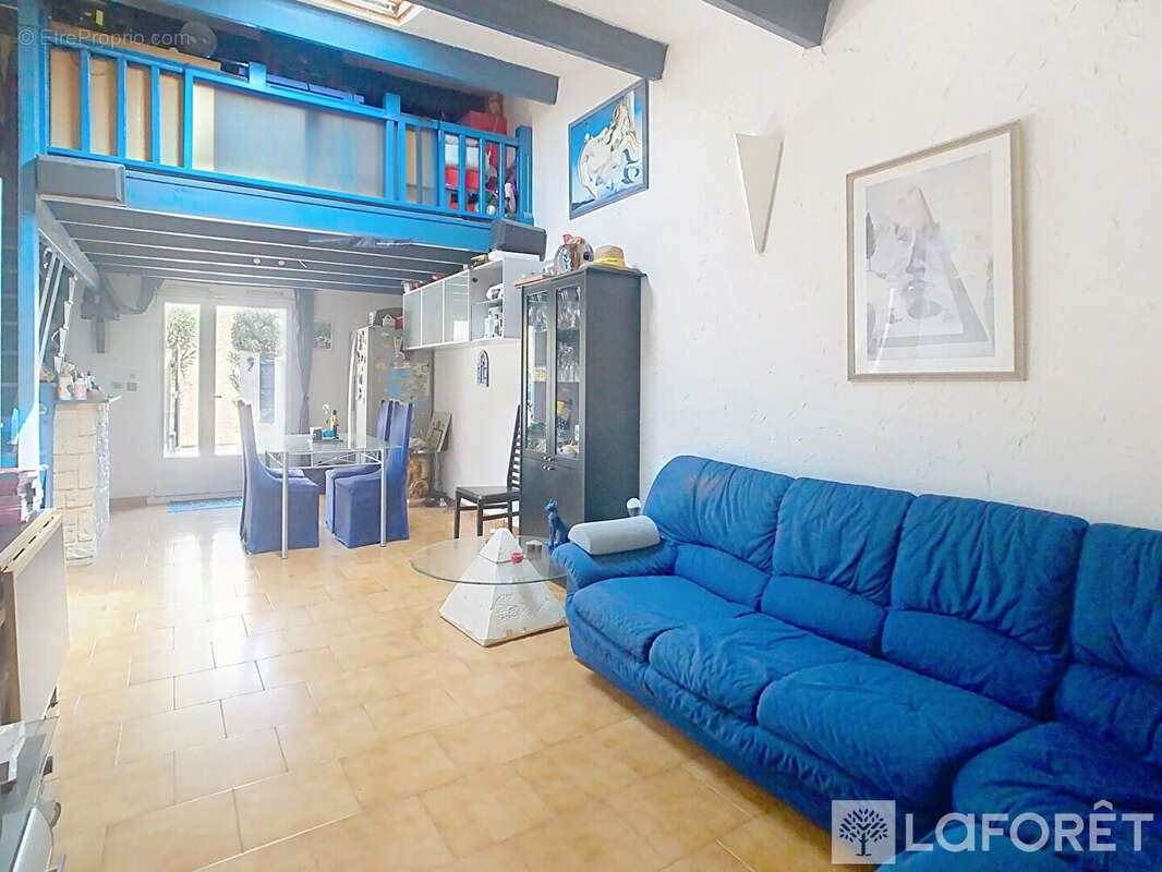 Maison à SAUSSET-LES-PINS