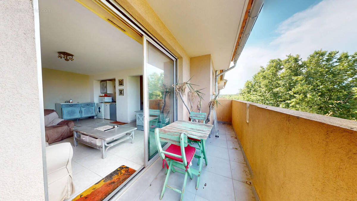 Appartement à FREJUS