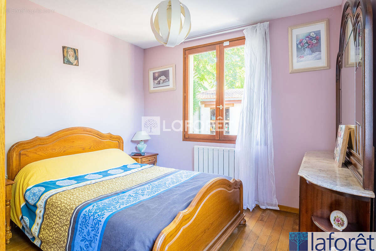 Maison à LONGJUMEAU