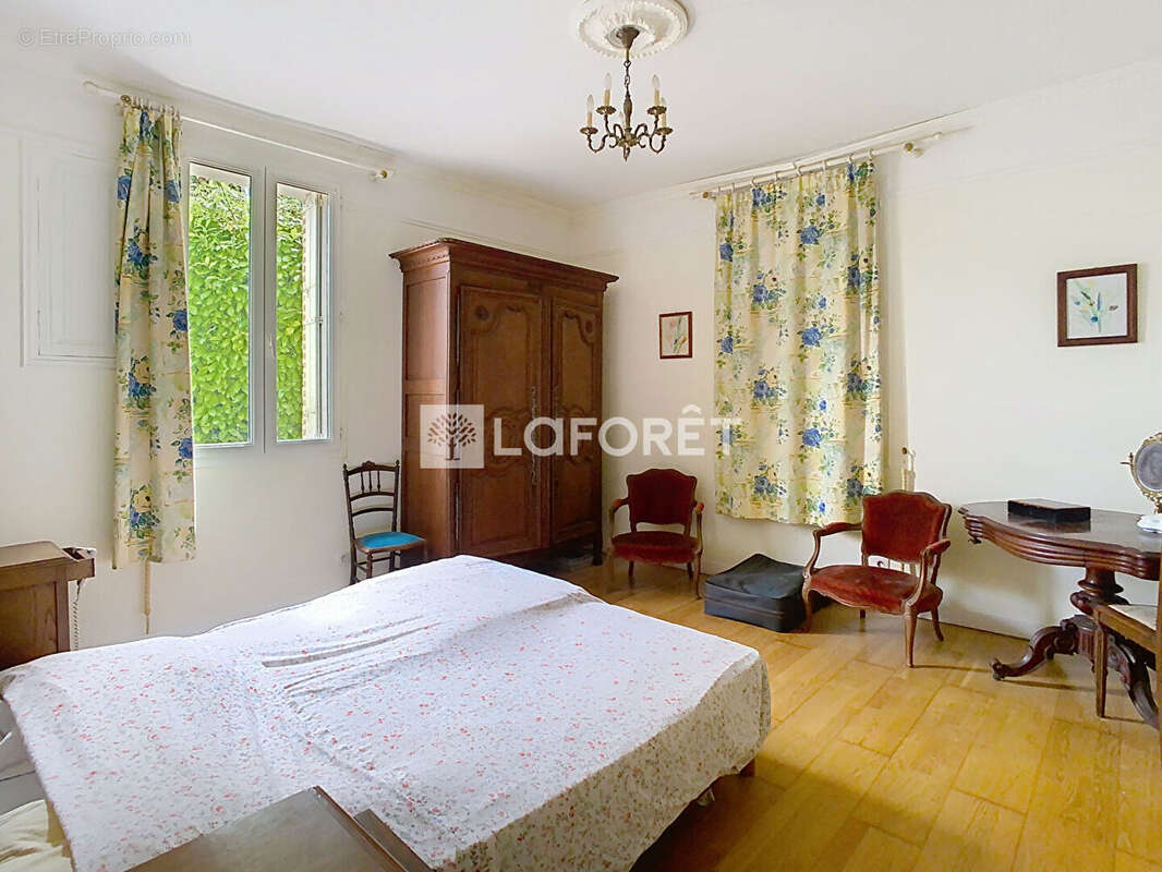 Maison à CAZES-MONDENARD