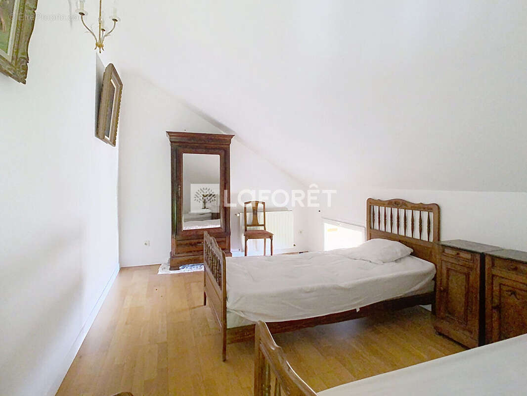 Maison à CAZES-MONDENARD