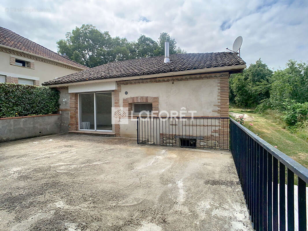 Maison à CAZES-MONDENARD