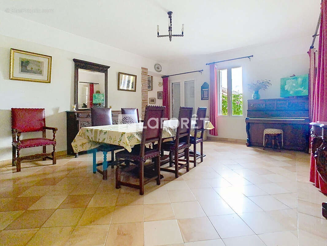 Maison à CAZES-MONDENARD