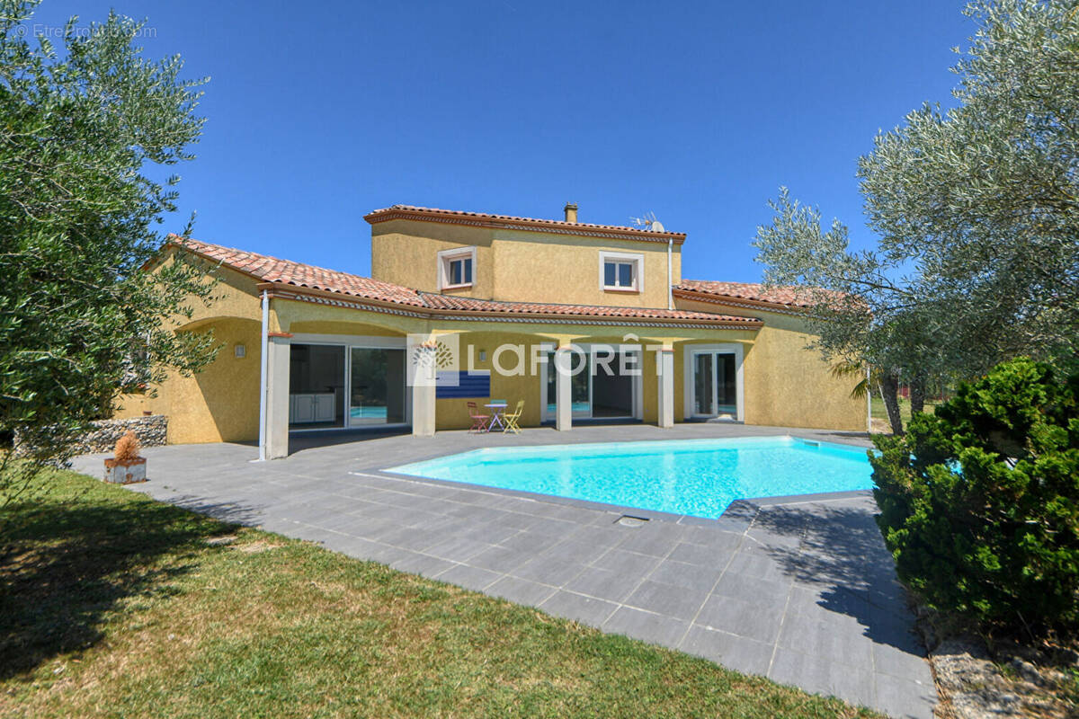 Maison à LISLE-SUR-TARN