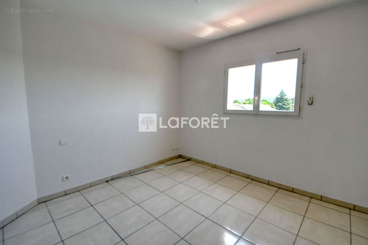 Maison à LISLE-SUR-TARN