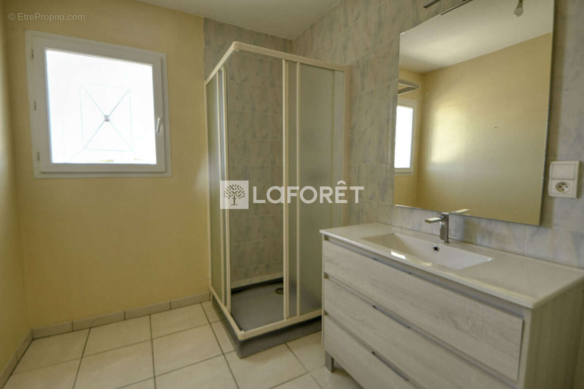 Maison à LISLE-SUR-TARN