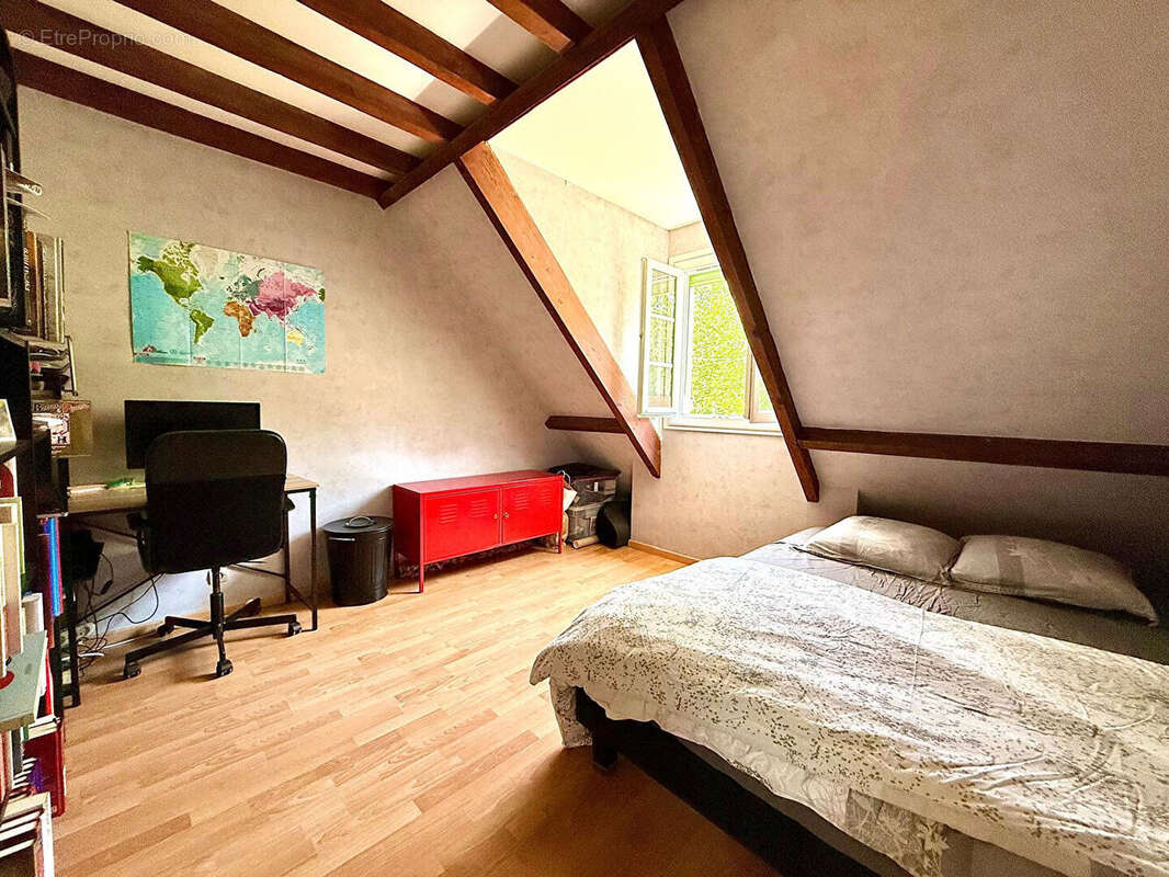 Maison à MILLY-LA-FORET