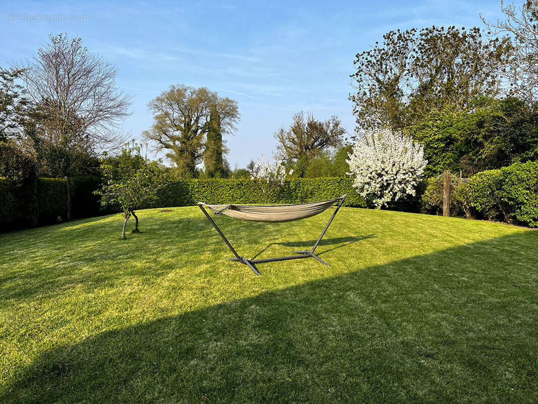 Maison à BONNINGUES-LES-ARDRES