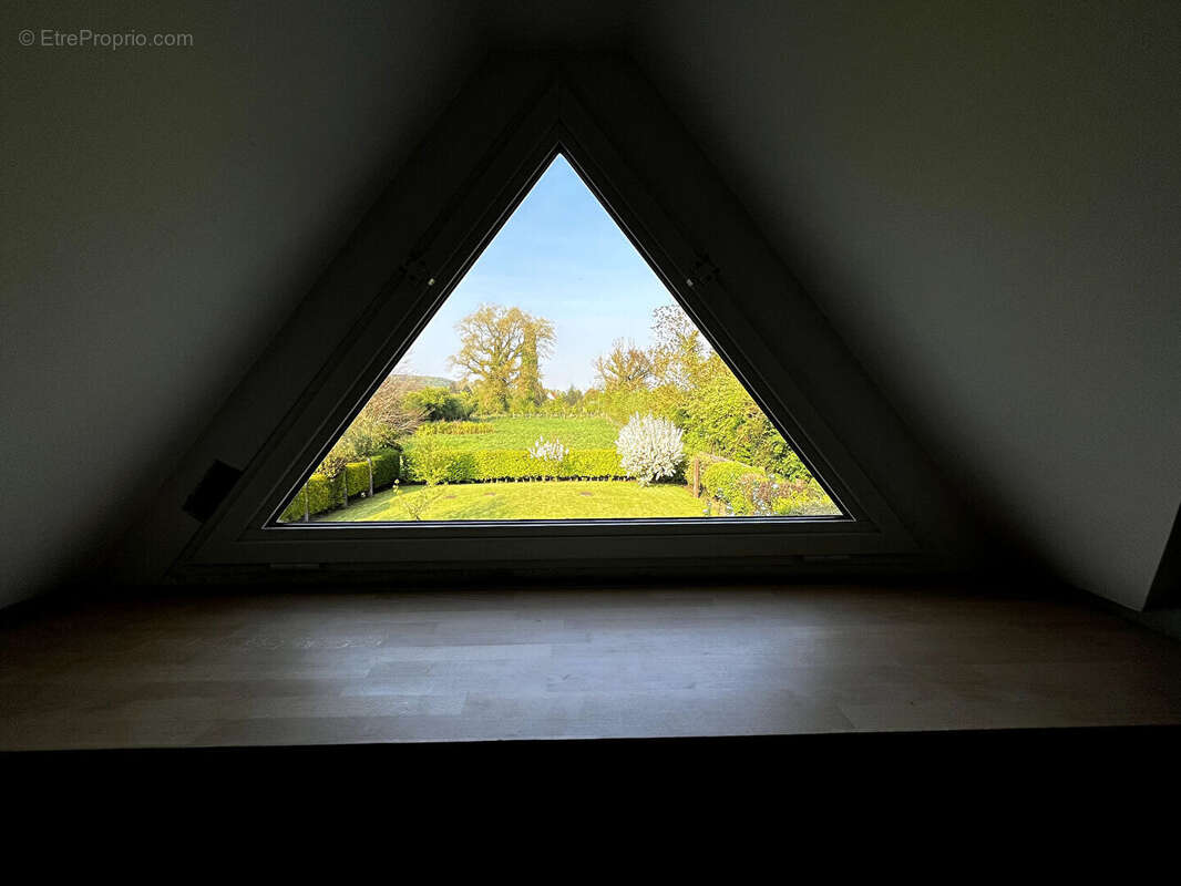 Maison à BONNINGUES-LES-ARDRES