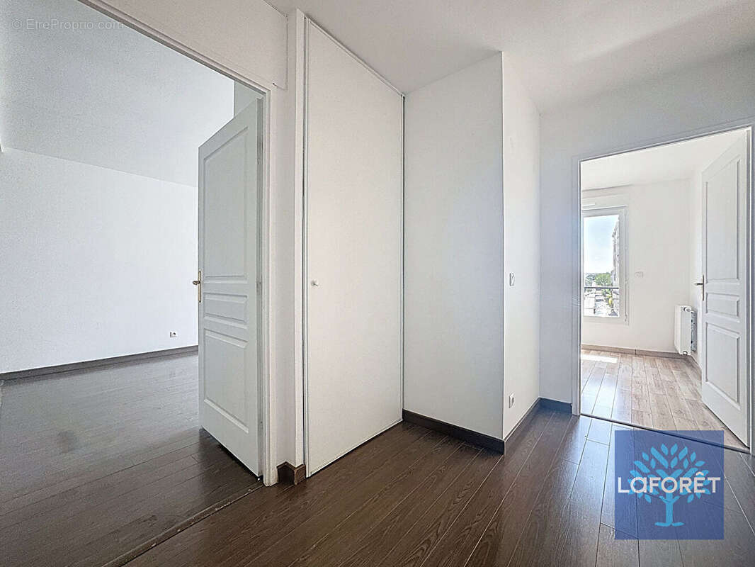 Appartement à CHILLY-MAZARIN