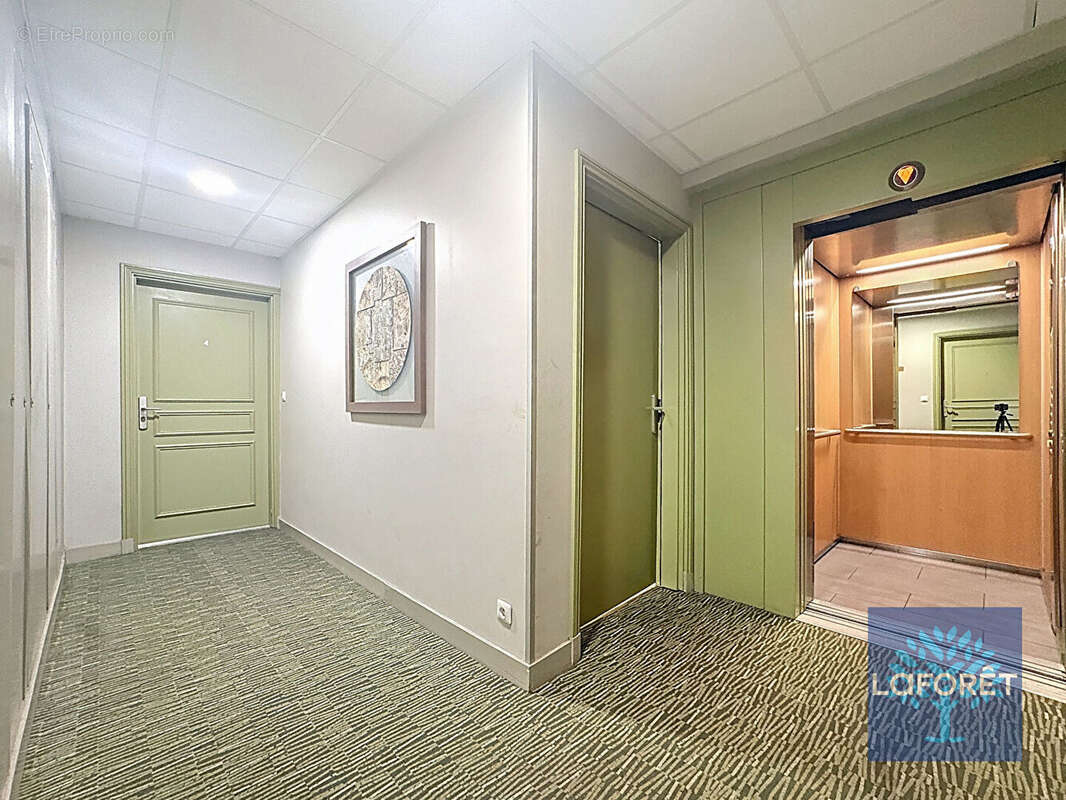 Appartement à CHILLY-MAZARIN