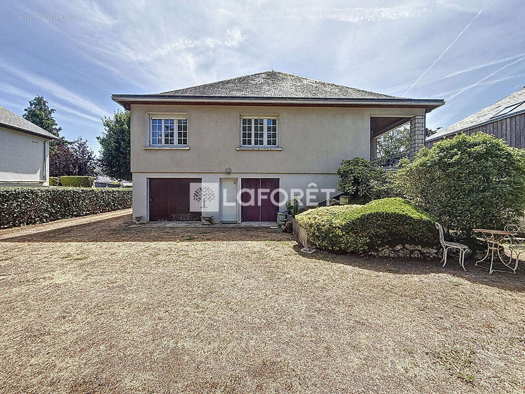 Maison à DOUE-LA-FONTAINE