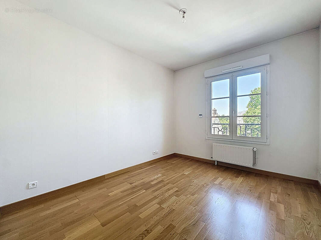 Appartement à SAINT-FARGEAU-PONTHIERRY