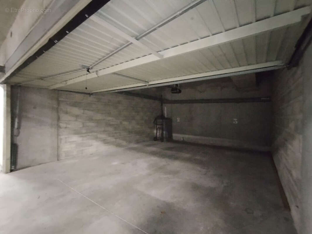 Appartement à SAINT-FARGEAU-PONTHIERRY