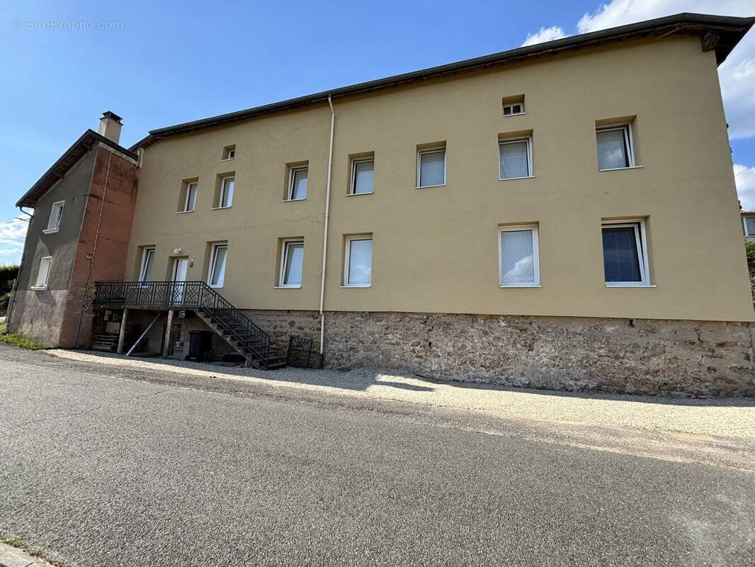 Maison à SAINT-IGNY-DE-VERS