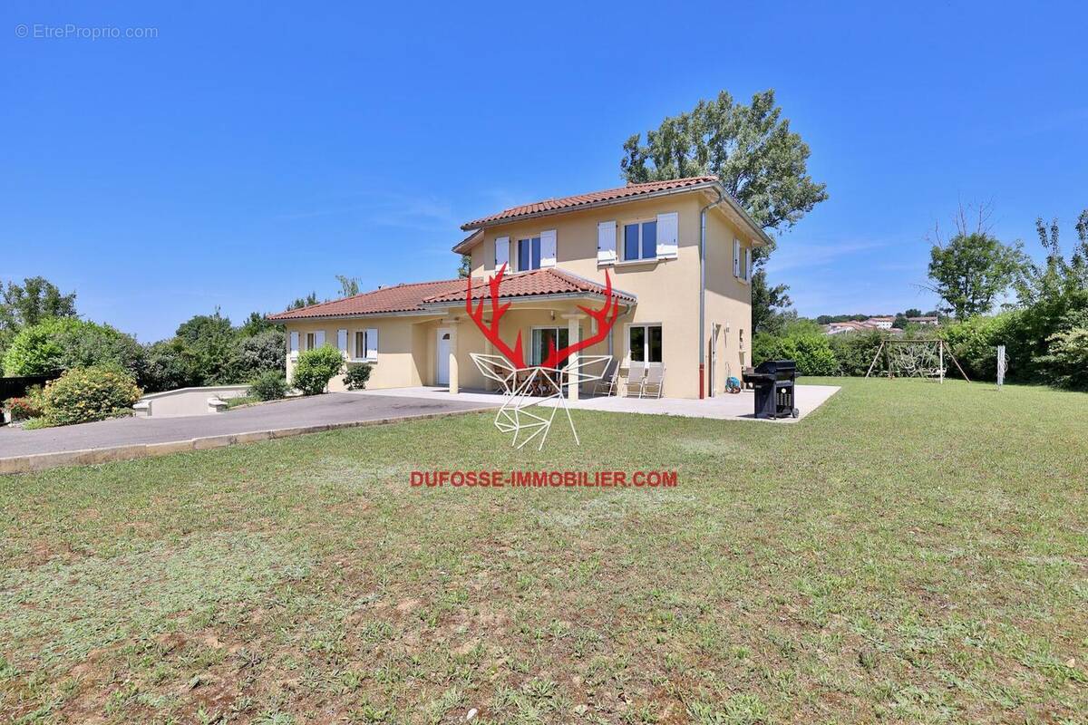 Photo 1 - Maison à ROCHE