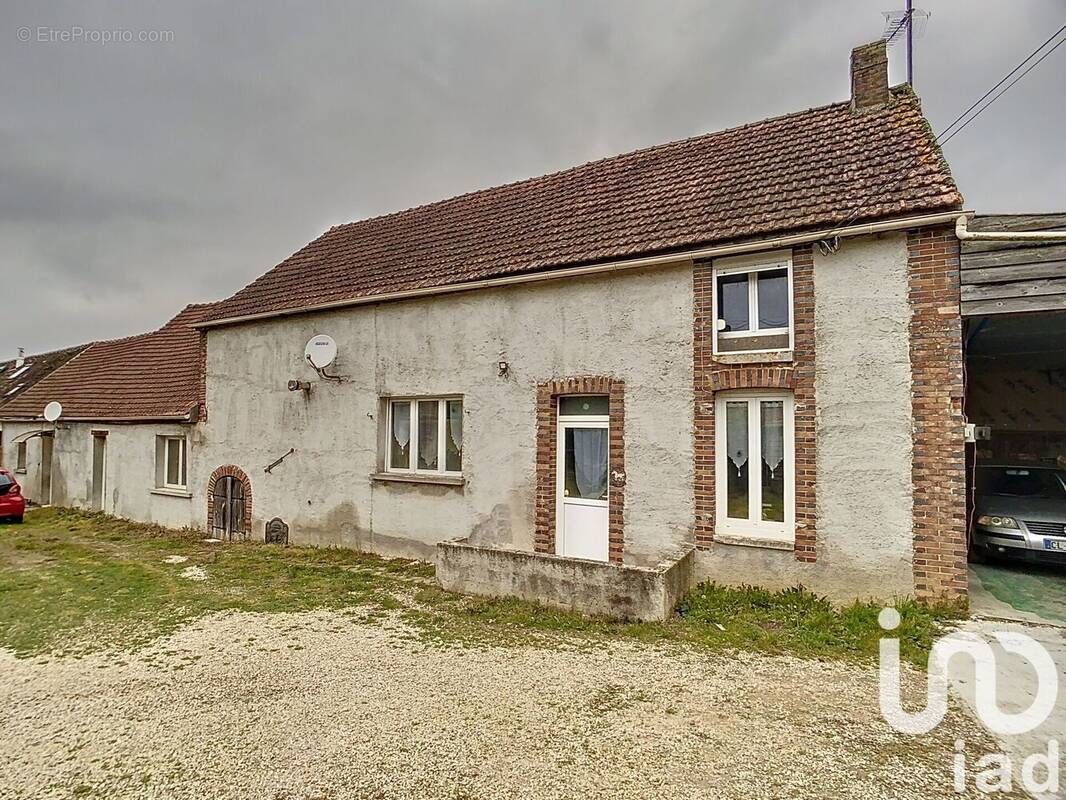 Photo 1 - Maison à LES BORDES