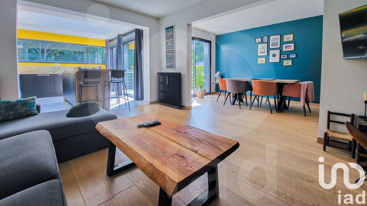 Photo 1 - Maison à FONTAINE-LA-MALLET