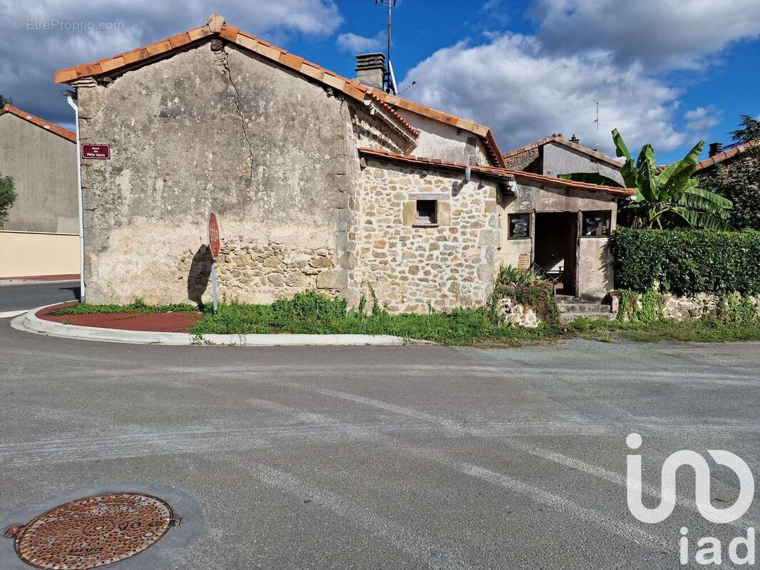 Photo 4 - Maison à SAINT-ESTEPHE