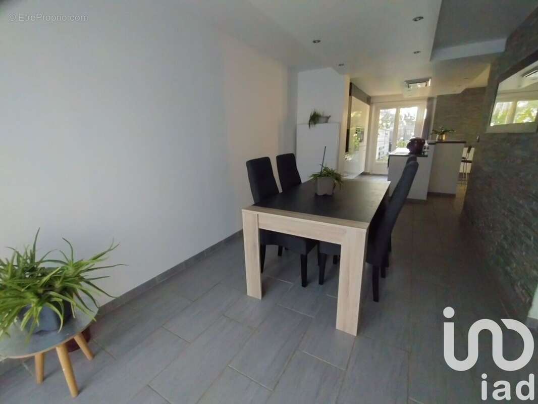 Photo 9 - Maison à ARCONNAY