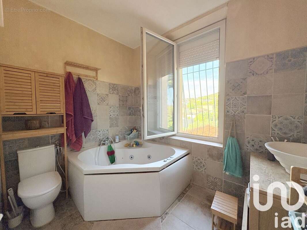 Photo 8 - Maison à MARSEILLE-15E