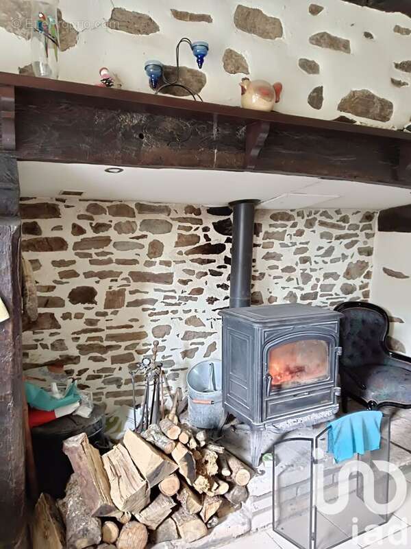 Photo 7 - Maison à MARC-LA-TOUR