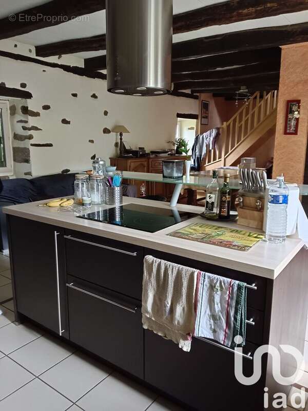 Photo 8 - Maison à MARC-LA-TOUR