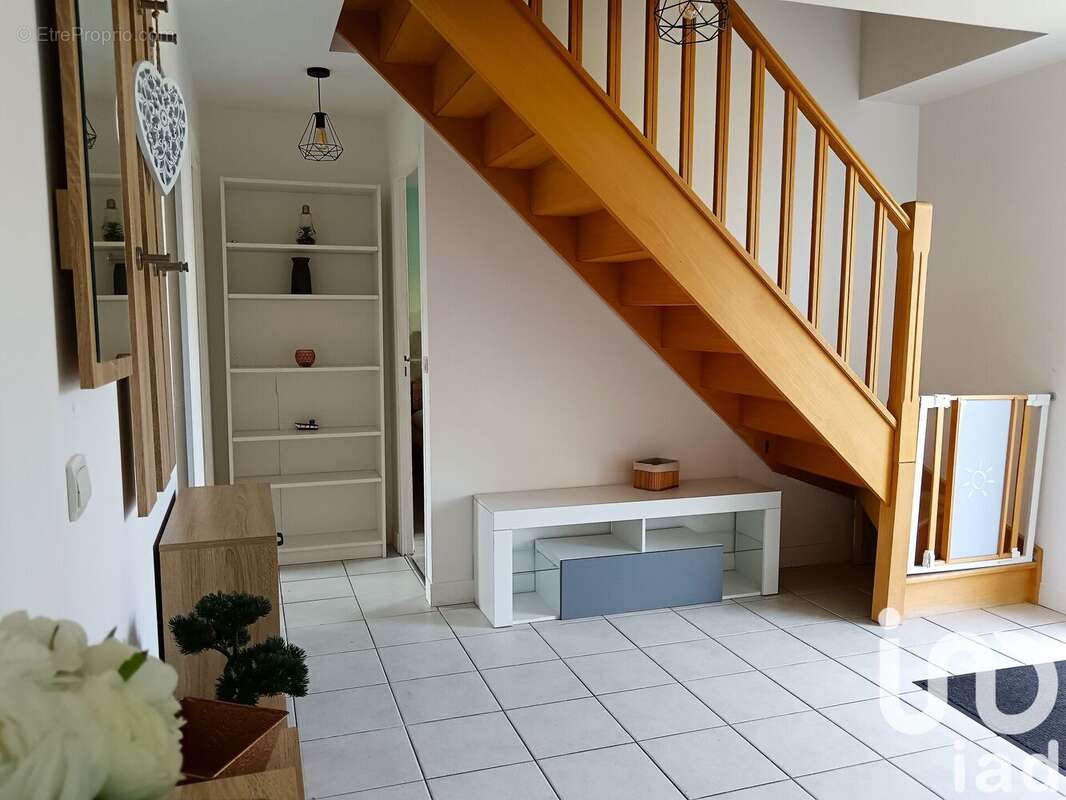 Photo 3 - Maison à BOISSEY-LE-CHATEL