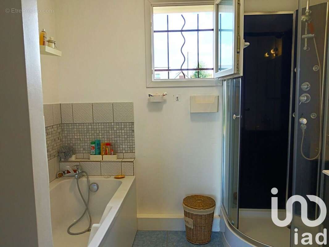 Photo 6 - Maison à BOISSEY-LE-CHATEL