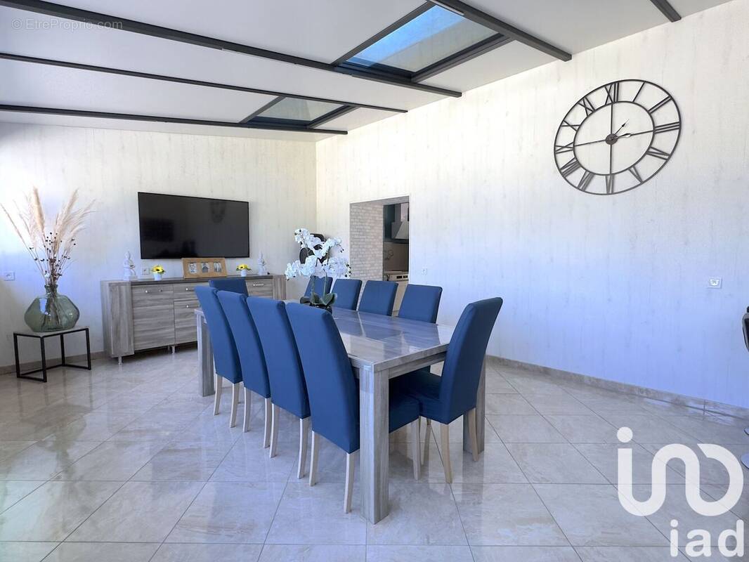 Photo 1 - Maison à VEZINNES