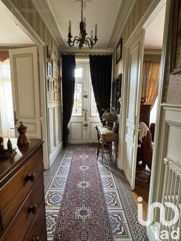 Photo 6 - Maison à CHATENAY-SUR-SEINE