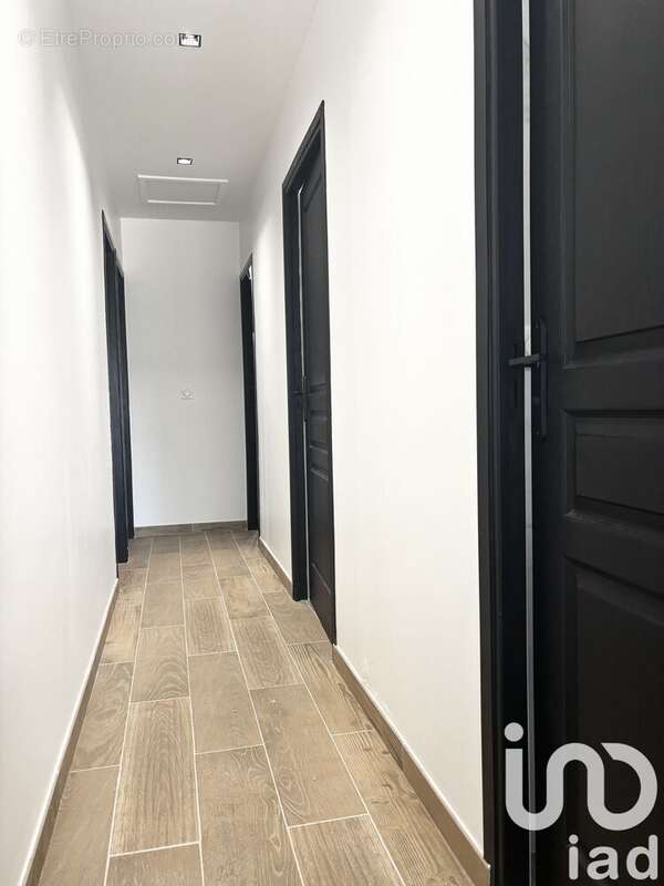 Photo 4 - Maison à ROMILLY-SUR-SEINE