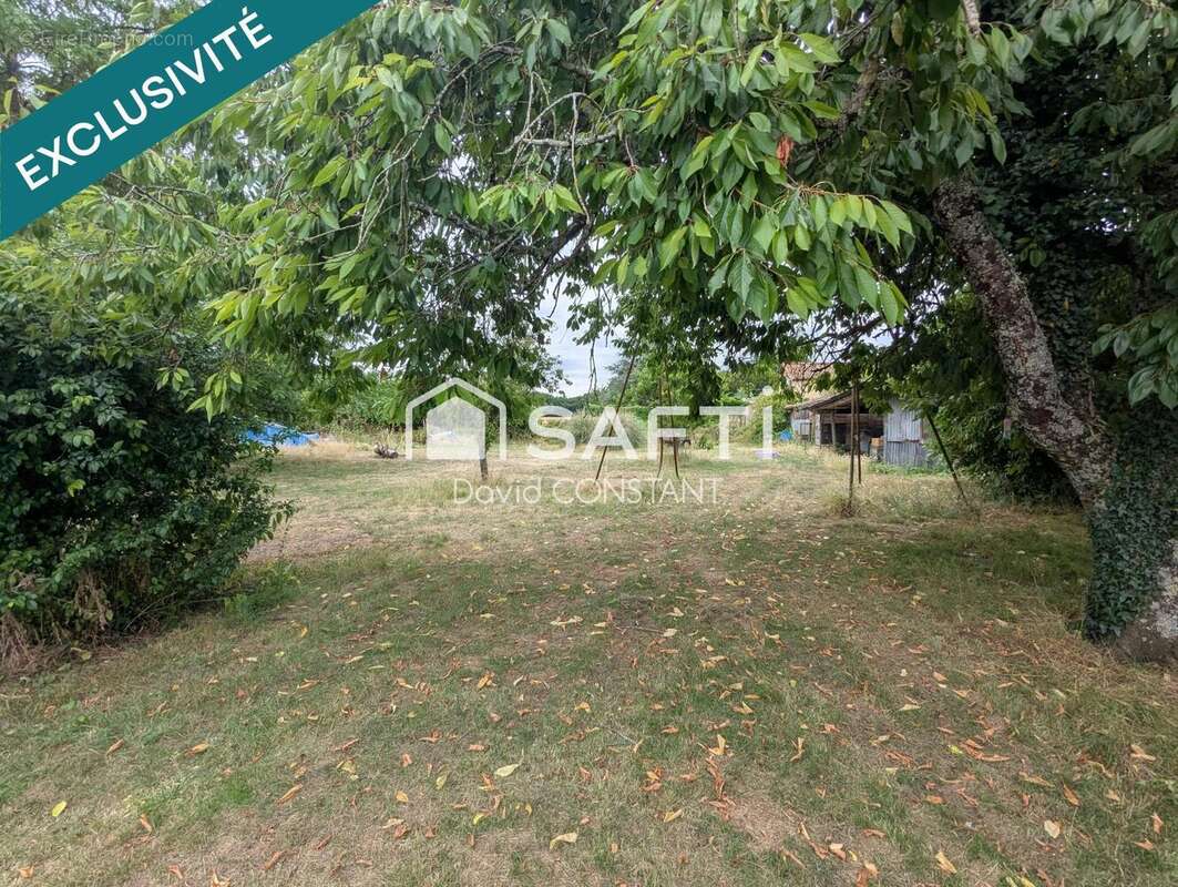 Photo 3 - Terrain à BEAUVOIR-SUR-NIORT